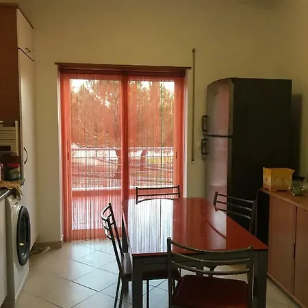 Apartment Apartamento Near The Sea Ericeira